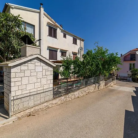 Apartment Maslina