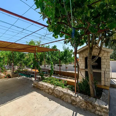 Maslina Apartment