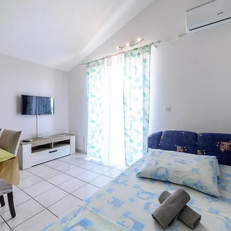 Maslina Appartement Šibenik