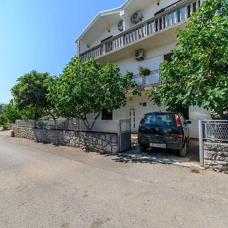 Maslina Appartement *